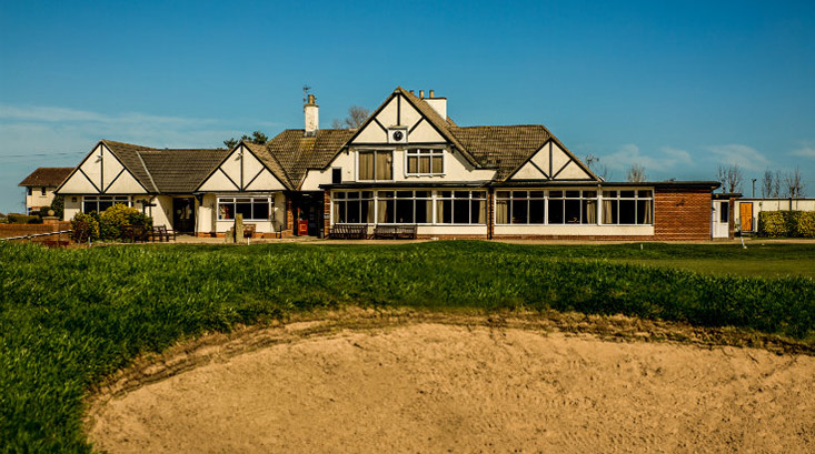 A view of Hornsea Golf Club Clubhouse next to the 18th green