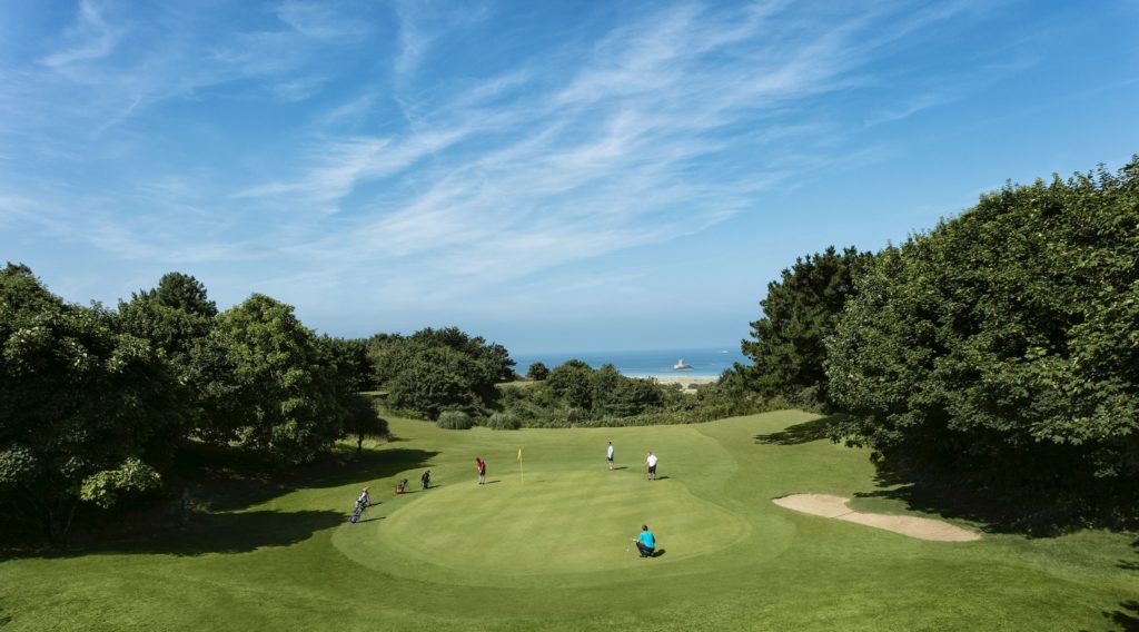A view of the Par 3 9th Hole, by kind permission of Les Ormes Golf Club
