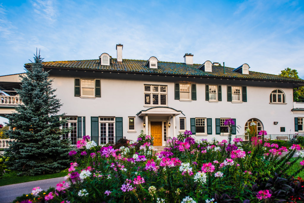 A photograph of the Clubhouse in 2021, by kind permission of the Ladies' Golf Club of Toronto