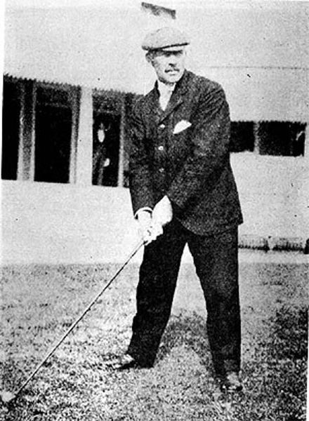 Photograph of George Lyon teeing off at the 1904 Olympics