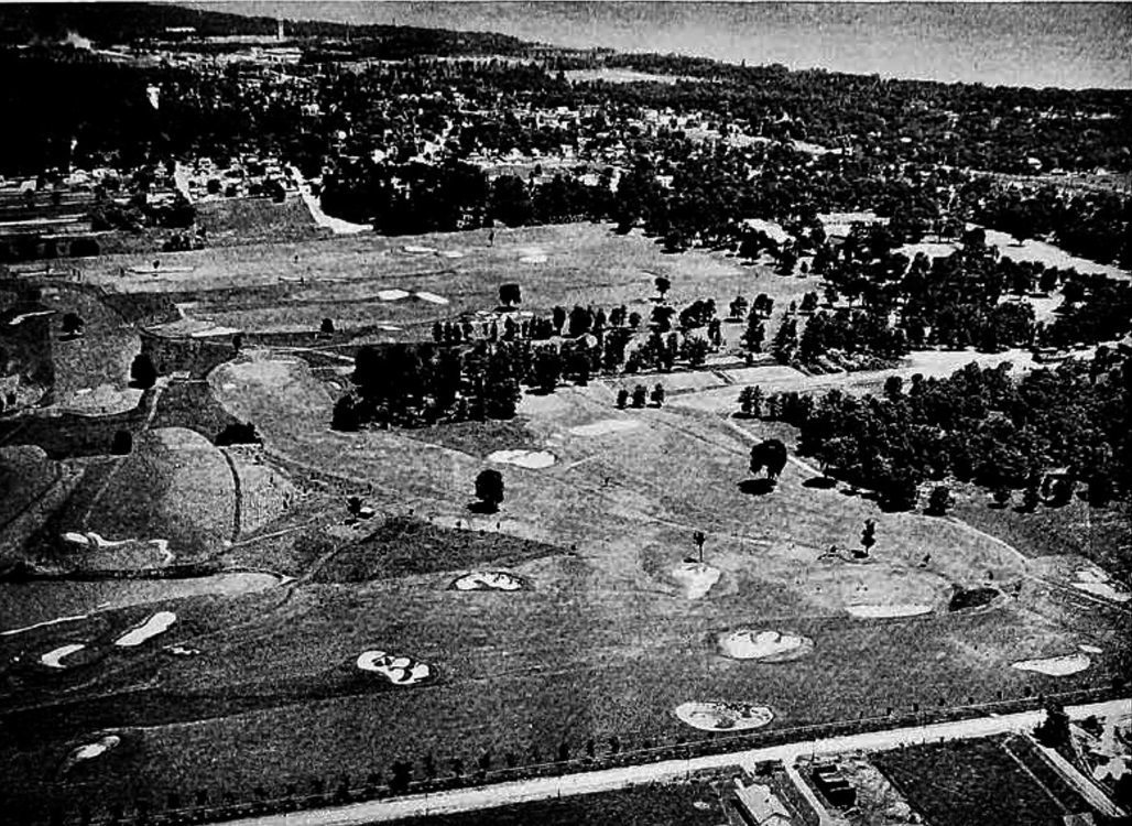 Exmoor Country Club, from the 1920s ... photograph by kind permission of Donald R. Holton (Historian, Exmoor Country Club)